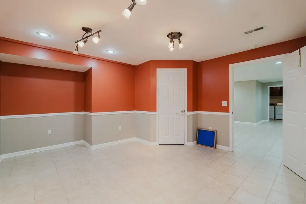 356 Springbrook Road W Broadway VA 22815