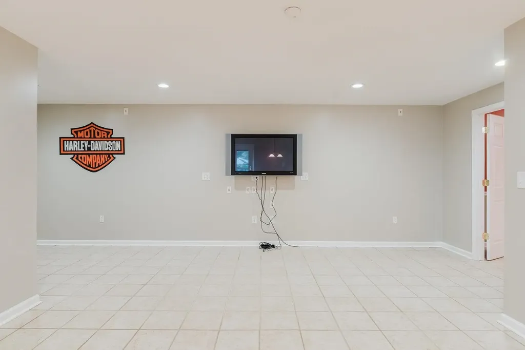 356 Springbrook Road W Broadway VA 22815