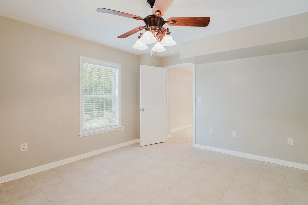 356 Springbrook Road W Broadway VA 22815