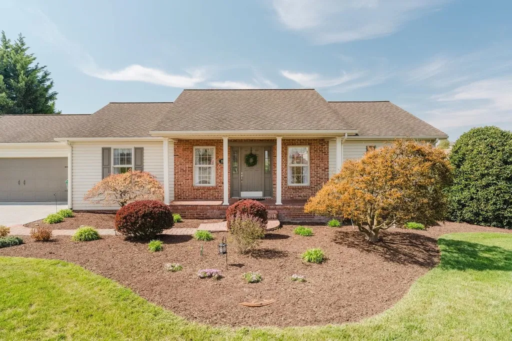 356 Springbrook Road W Broadway VA 22815