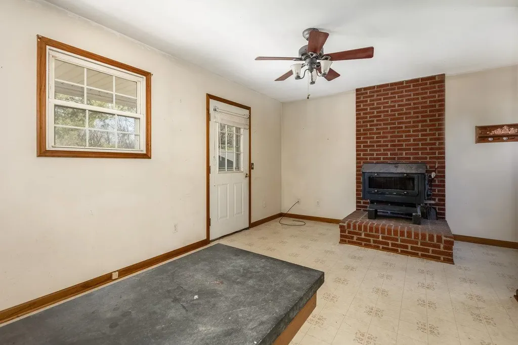 7221 Rocky Bar Road Elkton VA 22827