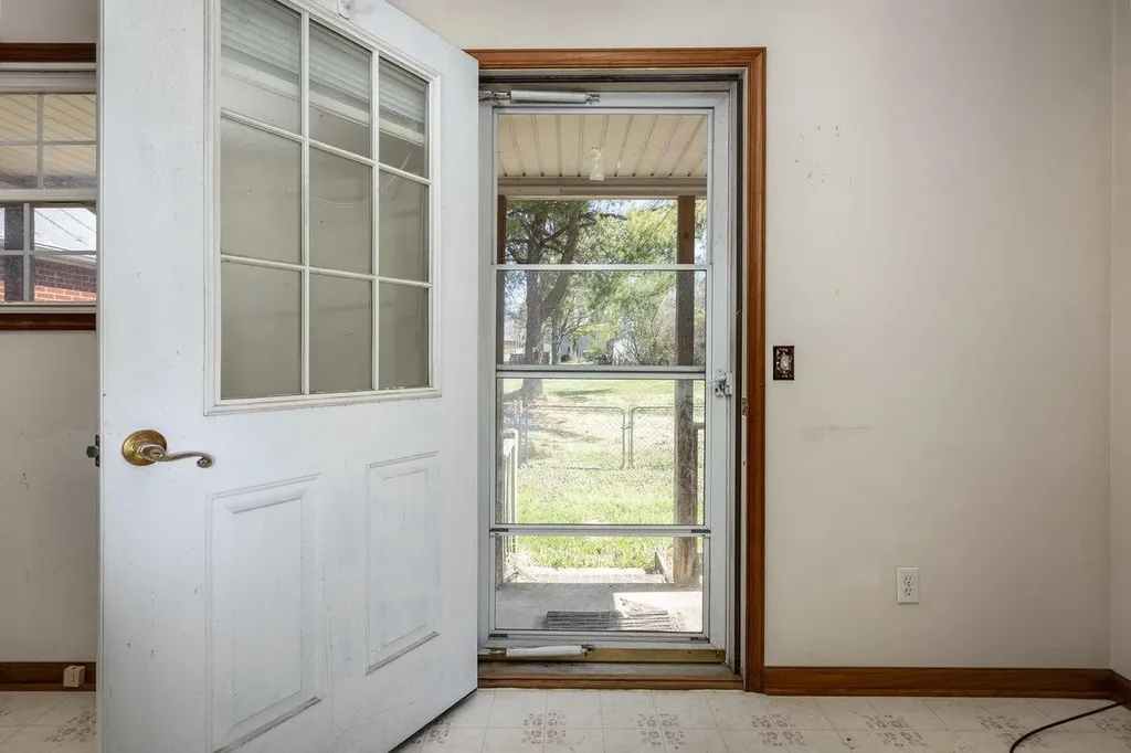 7221 Rocky Bar Road Elkton VA 22827