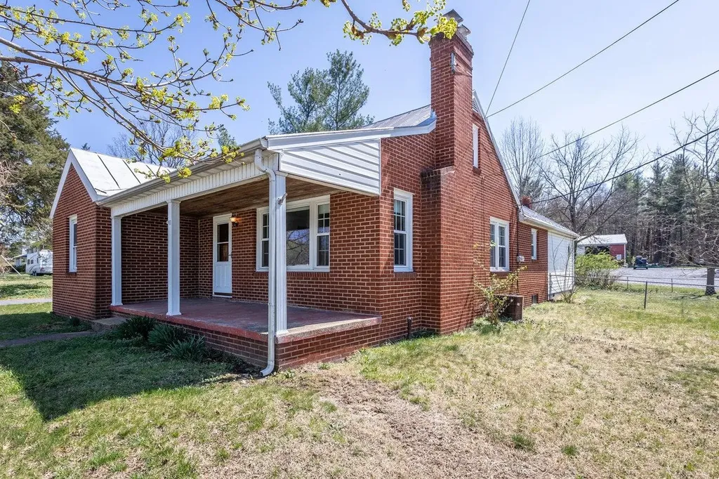 7221 Rocky Bar Road Elkton VA 22827