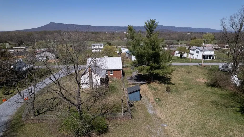 7221 Rocky Bar Road Elkton VA 22827