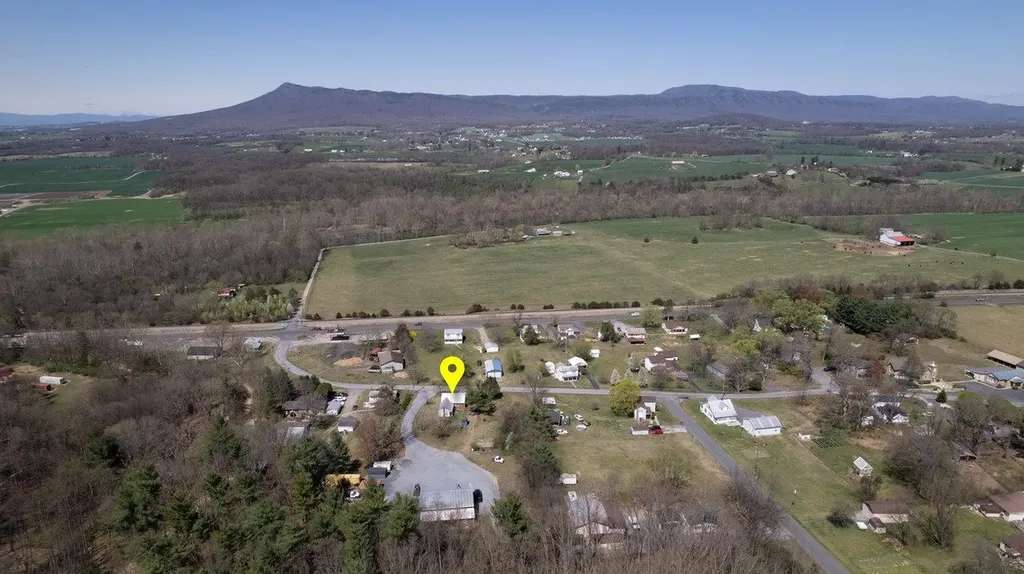 7221 Rocky Bar Road Elkton VA 22827