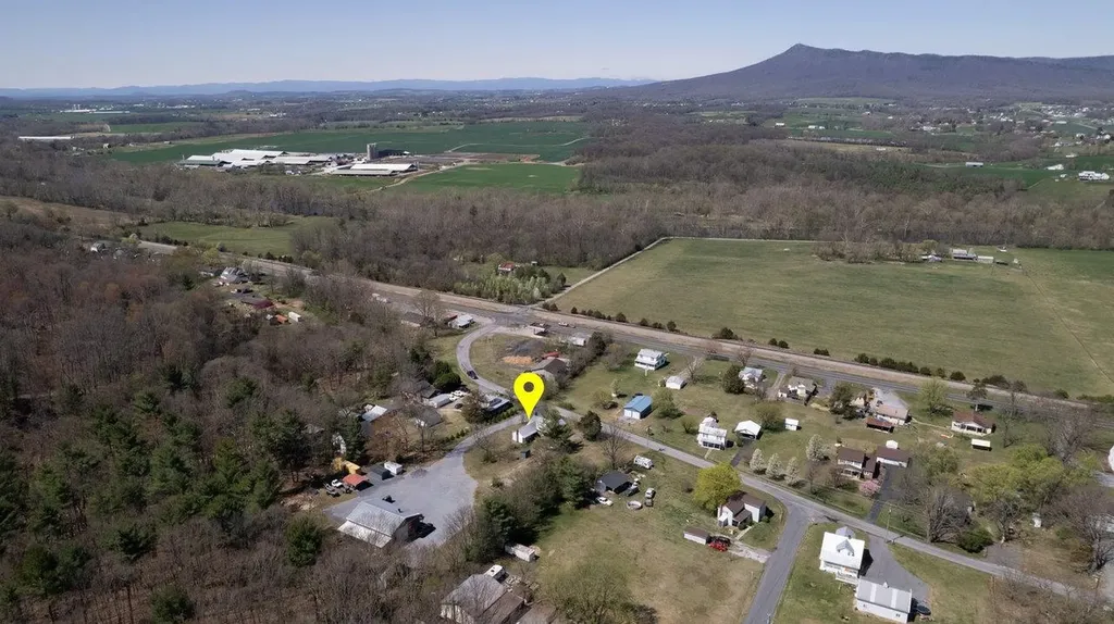 7221 Rocky Bar Road Elkton VA 22827