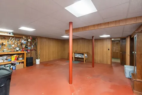 812 Meadowbrook Road Waynesboro VA 22980