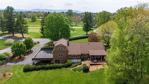812 Meadowbrook Road Waynesboro VA 22980