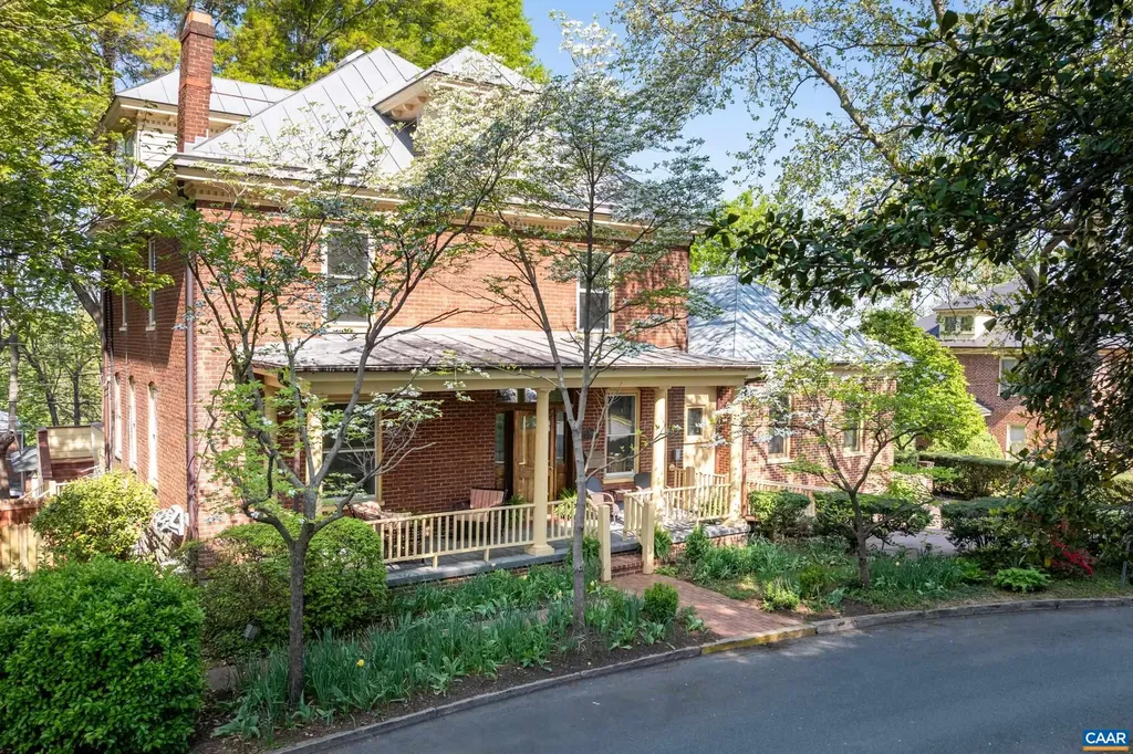 410 Altamont Circle Charlottesville VA 22902