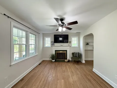 490 Mountain View Drive Staunton VA 24401