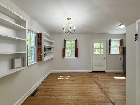 490 Mountain View Drive Staunton VA 24401