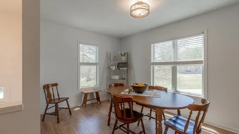 1990 Floyd Circle Mcgaheysville VA 22840