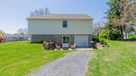 1990 Floyd Circle Mcgaheysville VA 22840