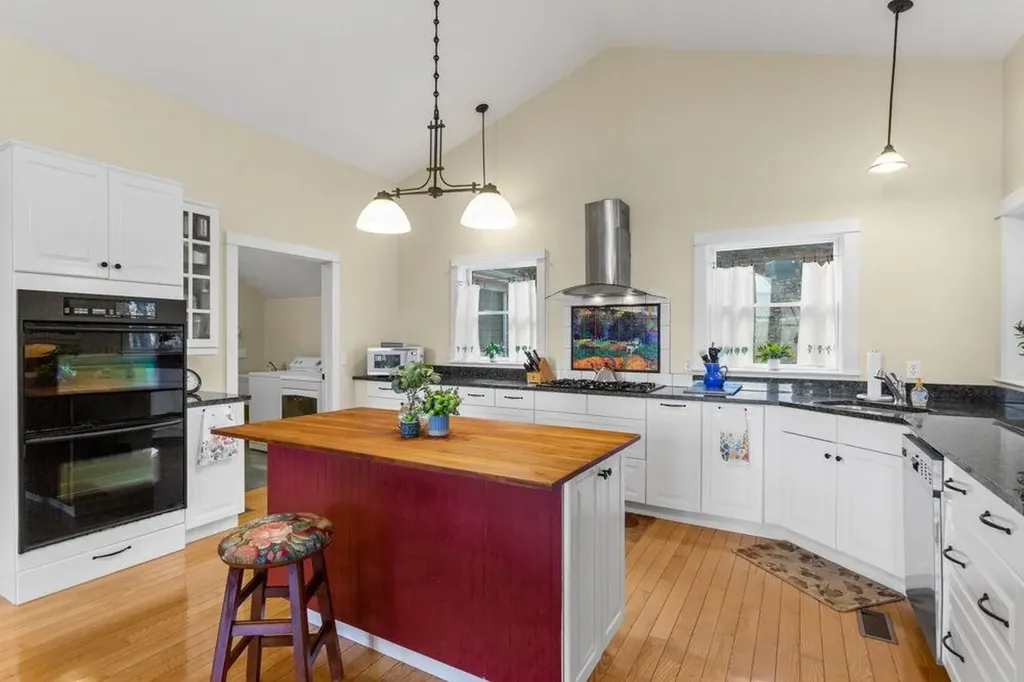 9586 Brunk Spring Lane Broadway VA 22815