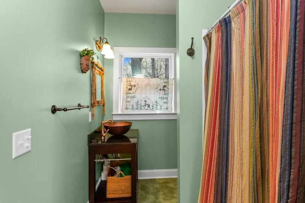 9586 Brunk Spring Lane Broadway VA 22815