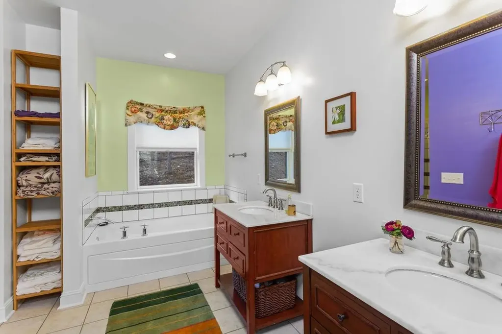 9586 Brunk Spring Lane Broadway VA 22815