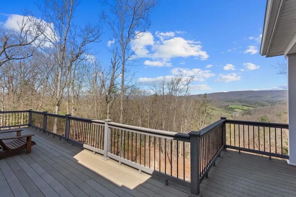 9586 Brunk Spring Lane Broadway VA 22815