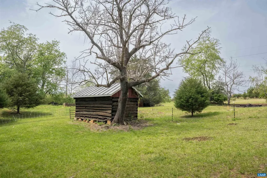 1888 Craigs Store Road Afton VA 22920