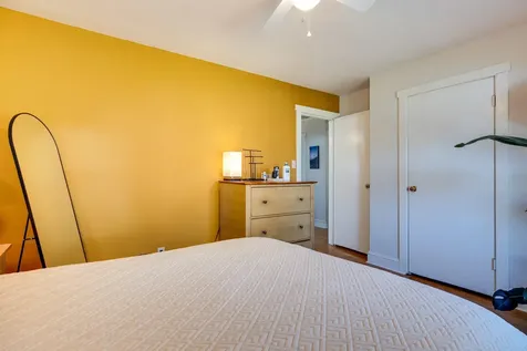 1039 Moore Street Harrisonburg VA 22802