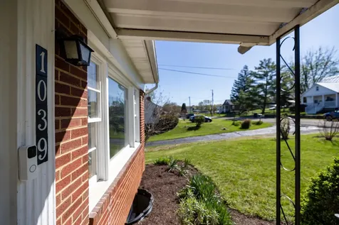 1039 Moore Street Harrisonburg VA 22802