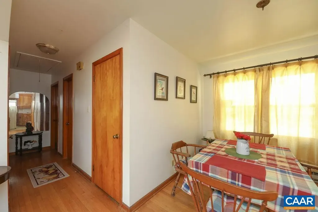 6928 Blackwells Hollow Road Crozet VA 22932