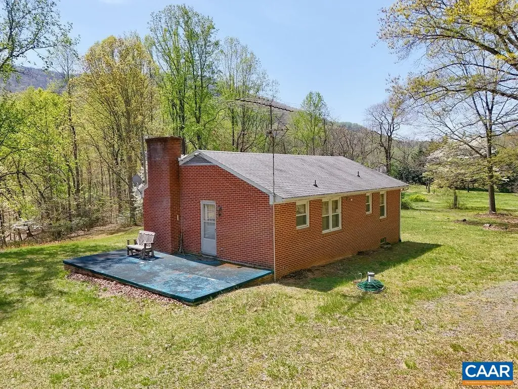 6928 Blackwells Hollow Road Crozet VA 22932