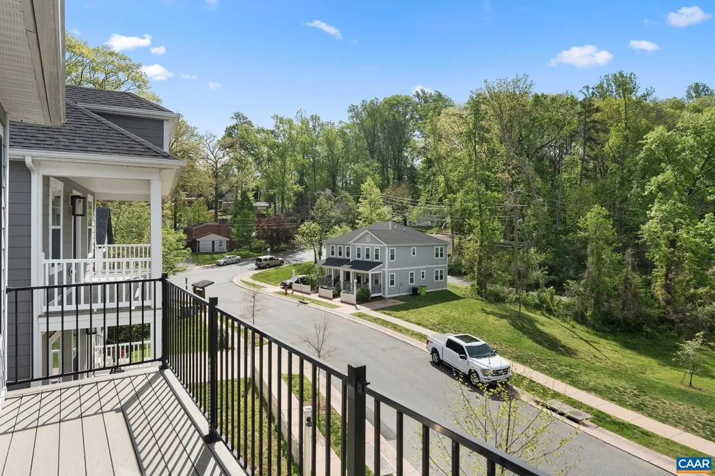 326 Huntley Avenue Charlottesville VA 22903