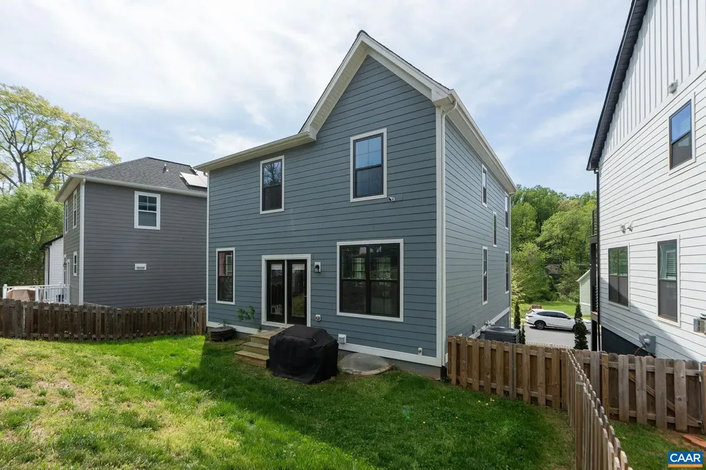 326 Huntley Avenue Charlottesville VA 22903