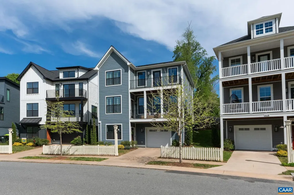 326 Huntley Avenue Charlottesville VA 22903