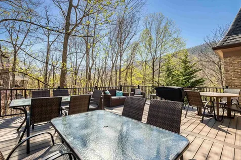 236 Hogan Court Mcgaheysville VA 22840