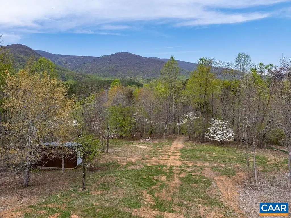 7035 Blackwells Hollow Road Crozet VA 22932