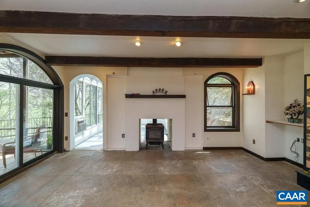 7035 Blackwells Hollow Road Crozet VA 22932