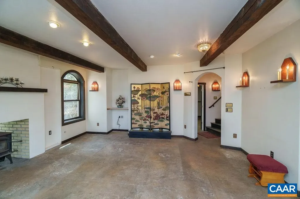 7035 Blackwells Hollow Road Crozet VA 22932