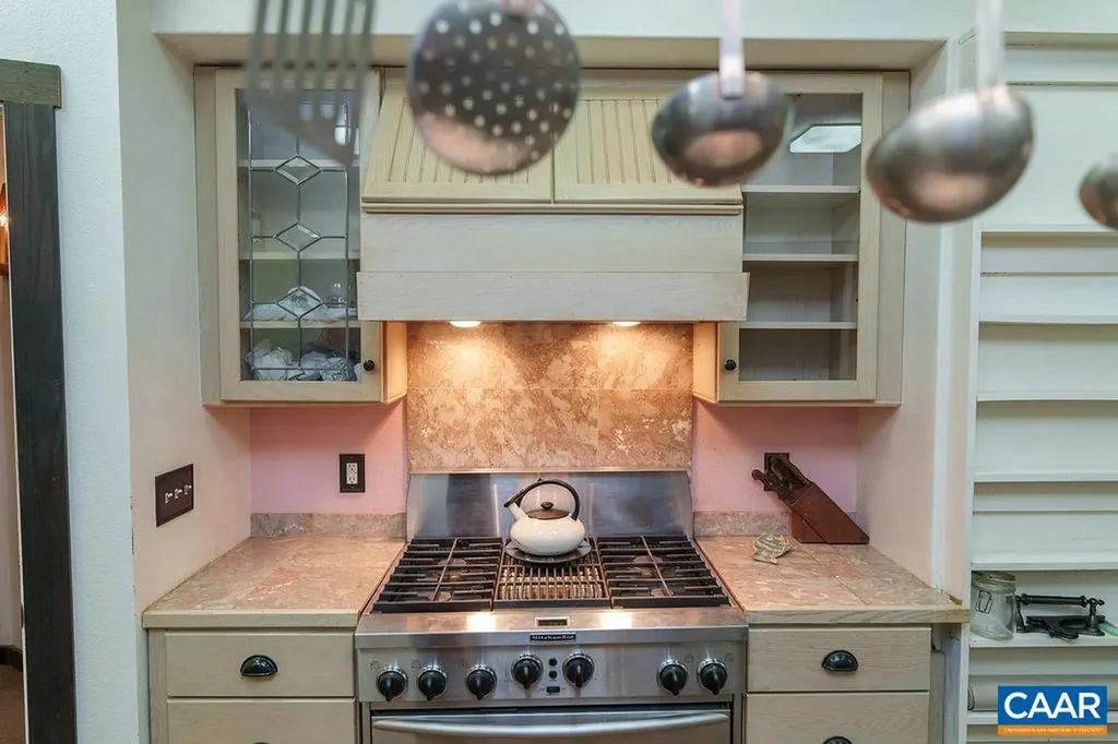 7035 Blackwells Hollow Road Crozet VA 22932