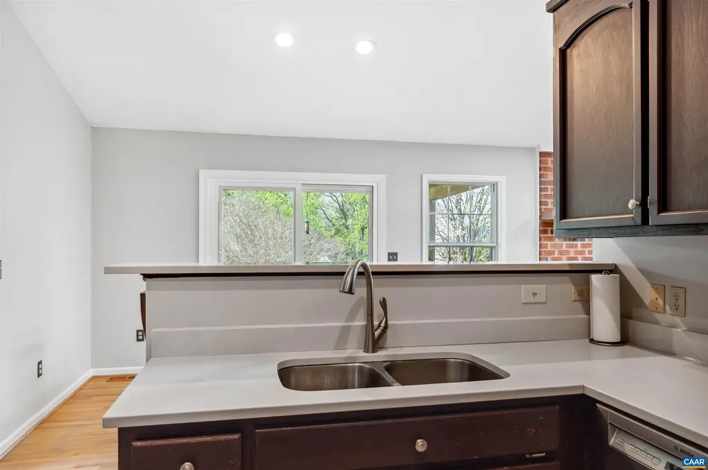 3340 Meadowfield Lane Charlottesville VA 22911