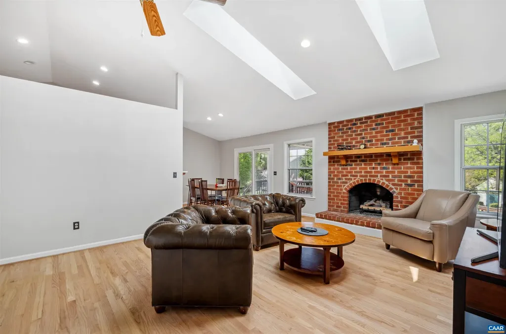 3340 Meadowfield Lane Charlottesville VA 22911