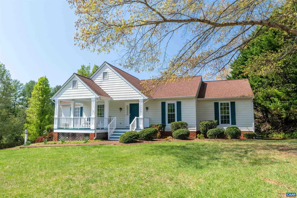 3340 Meadowfield Lane Charlottesville VA 22911