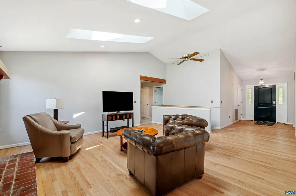 3340 Meadowfield Lane Charlottesville VA 22911