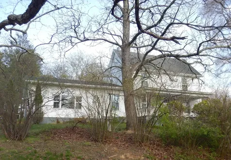 941 Mckinley Road Middlebrook VA 24459