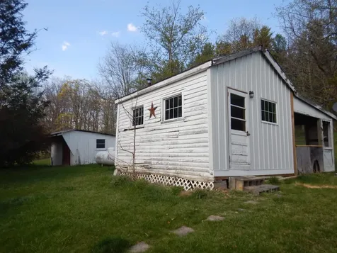 941 Mckinley Road Middlebrook VA 24459