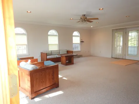 941 Mckinley Road Middlebrook VA 24459