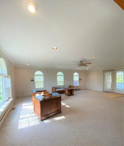941 Mckinley Road Middlebrook VA 24459