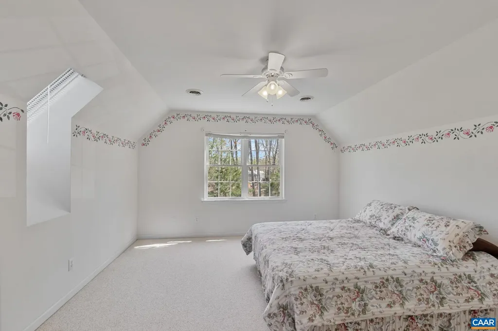 42 Cliftwood Road Palmyra VA 22963