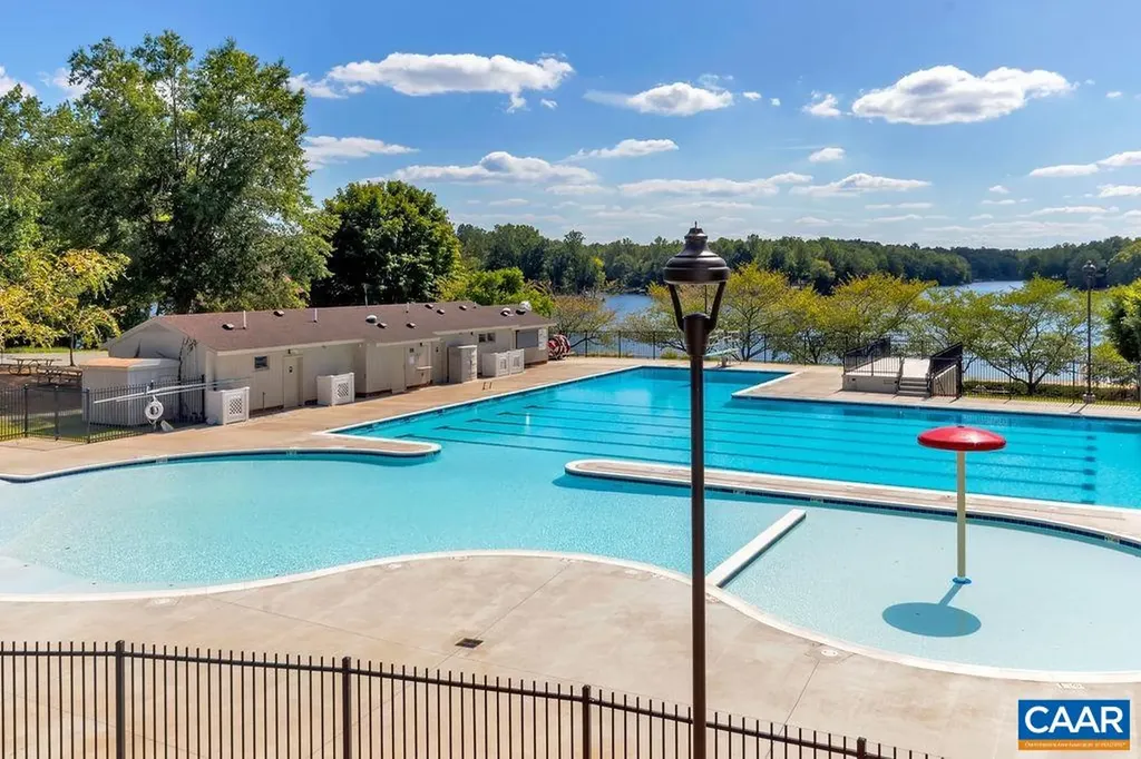 42 Cliftwood Road Palmyra VA 22963