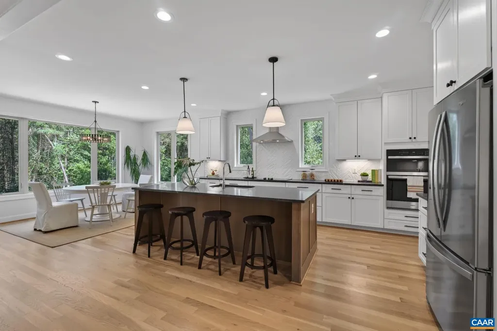 2362 Lonicera Way Charlottesville VA 22911
