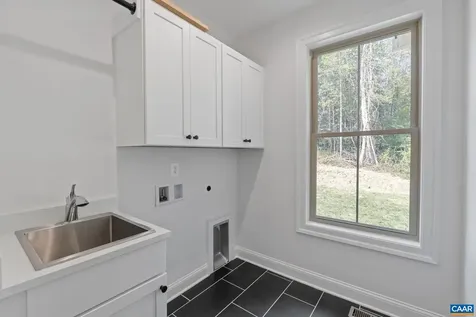 2362 Lonicera Way Charlottesville VA 22911