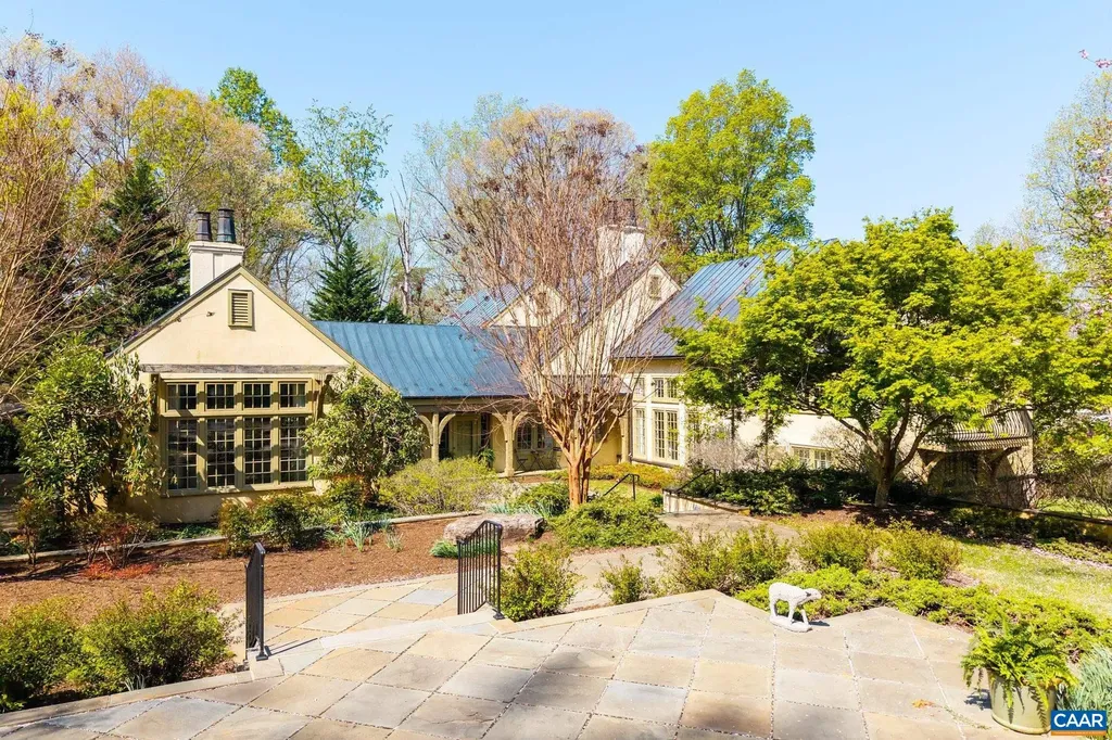 353 Bloomfield Road Charlottesville VA 22901