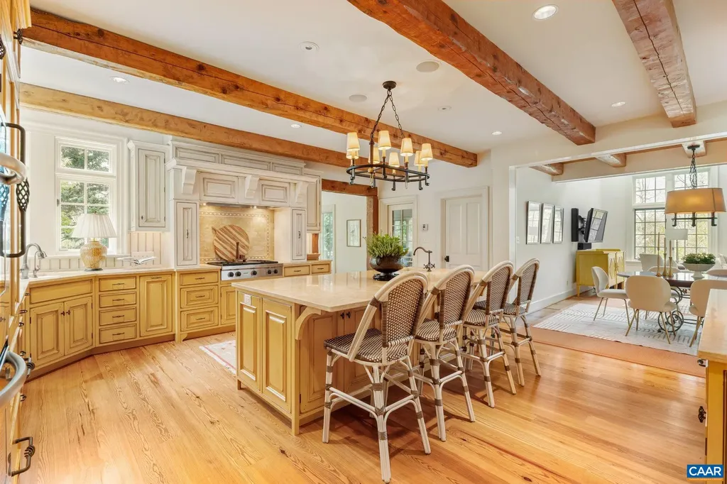 353 Bloomfield Road Charlottesville VA 22901