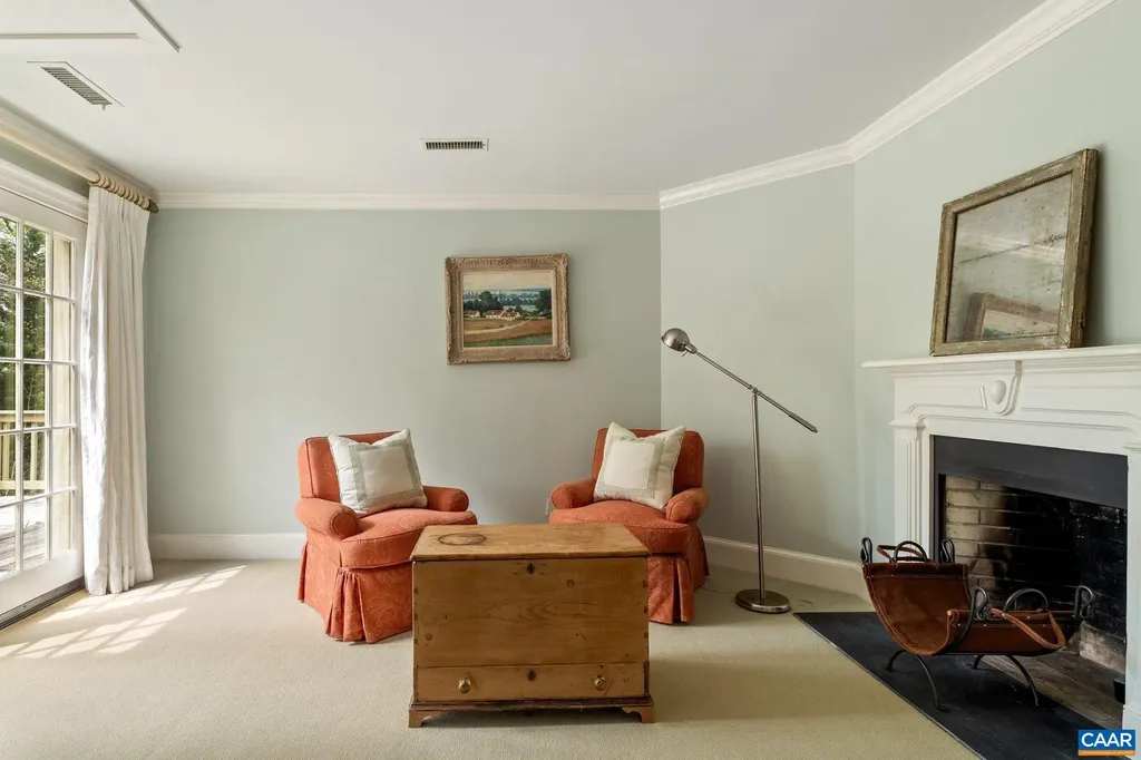 353 Bloomfield Road Charlottesville VA 22901