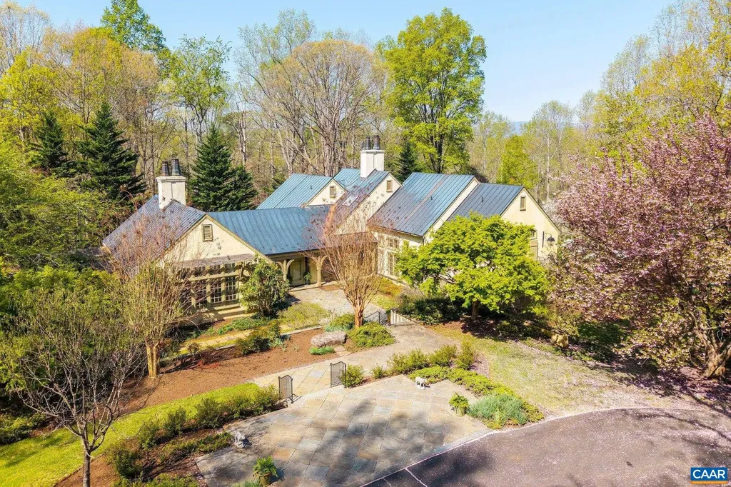 353 Bloomfield Road Charlottesville VA 22901